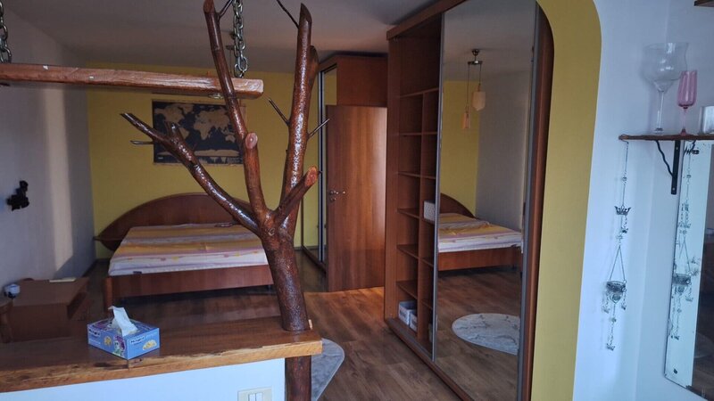 Titan, Dante Alighieri,