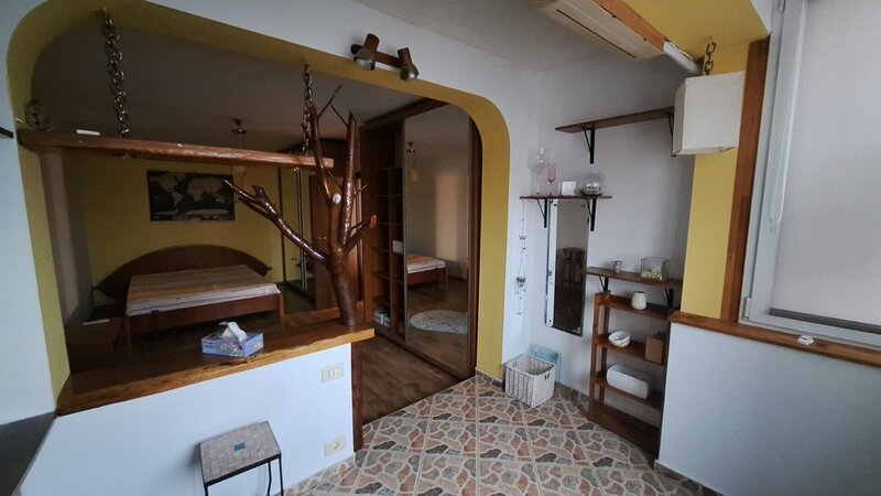 Titan, Dante Alighieri,